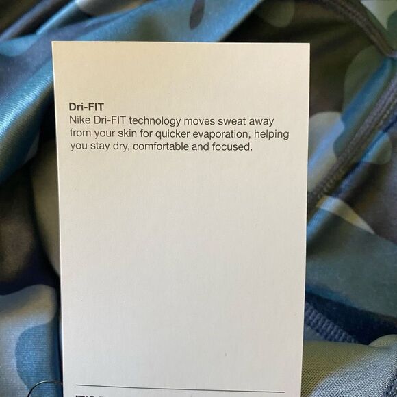 Nike One Blue Camo Leggings Mid-Rise Lightweight Full Length NWT Size Medium - Picture 8 of 9